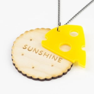 Hello Sunshine Cheese&Biscuit necklace 02